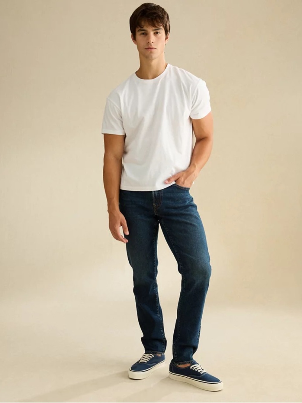 American Eagle Outfitters Men's Straight Jeans in Dark Blue